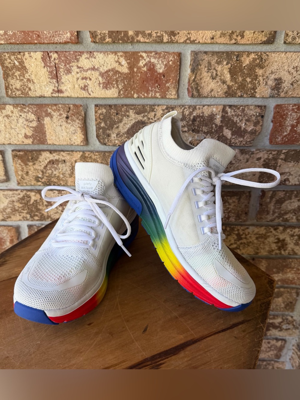 Gravity Defyer MATeeM Women's Athletic Shoes Size 8.5 Pre-Loved But Beauties!